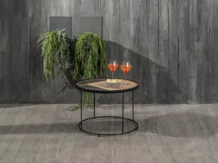 Tavolino rotondo Paras con top in legno con inserti in pietra e struttura in metallo verniciato di Stones