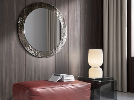 Specchio Iride con cornice in vetro cotto di Stones