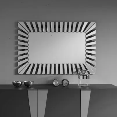 Specchio di design in vetro argentato Labas di Stones