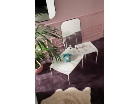 Tavolino Mika con top in ceramica con fondo in MDF e base in metallo verniciato di Stones