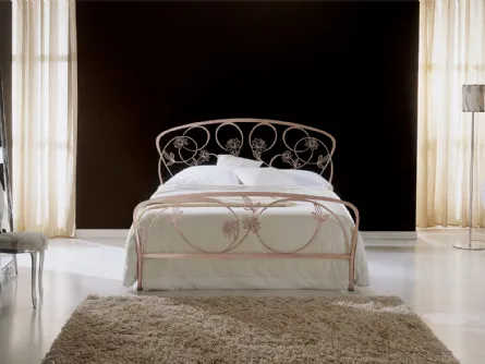 Letto con testiera lavorata con fiori in ferro battuto Glicine di Bontempi
