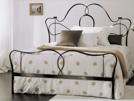 Letto in ferro battuto con testiera Marlen di Bontempi