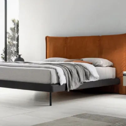Letto moderno con testiera Ghibli di SantaLucia