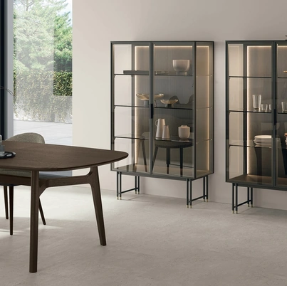 Madia Joyce con ante in vetro di Tomasella