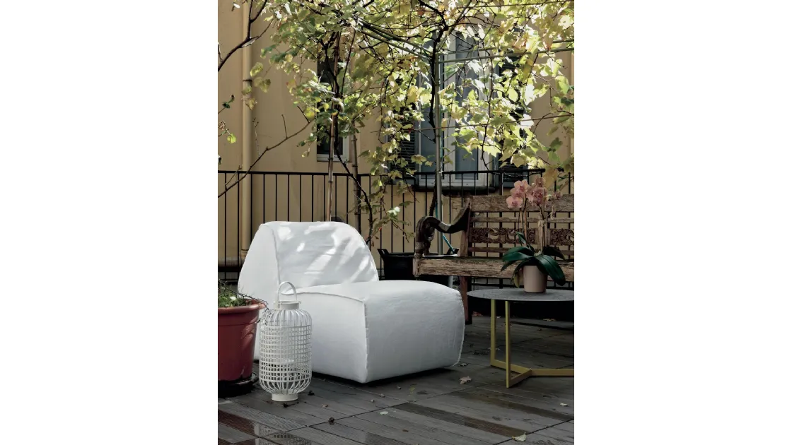 Poltroncina Soft rivestita in tessuto di Tomasella