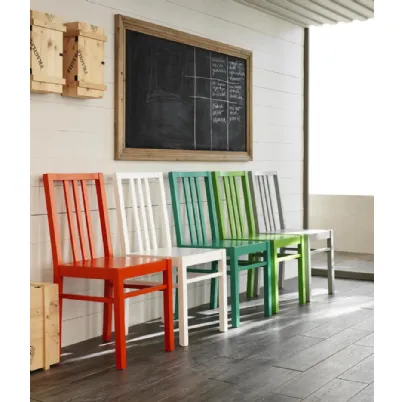 Sedia Mina in legno laccato in vari colori di Stones