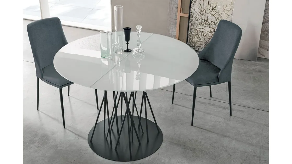 Tavolo rotondo allungabile con piano in vetro bianco gesso lucido e struttura in metallo antracite Bamboo di Sedit