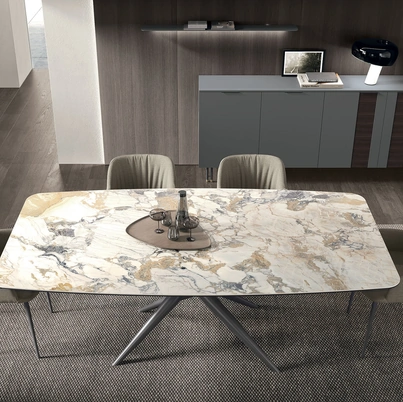 Tavolo Mikado di Tomasella