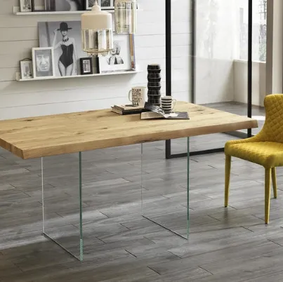 Tavolo allungabile con top in legno di pioppo e gambe in vetro temprato extratrasparente Snooker di Stones