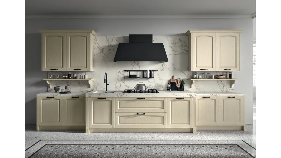 Cucina Classica lineare in legno di Frassino finitura decapè Avorio e top in Dekton effetto marmo Emma di Arredo3