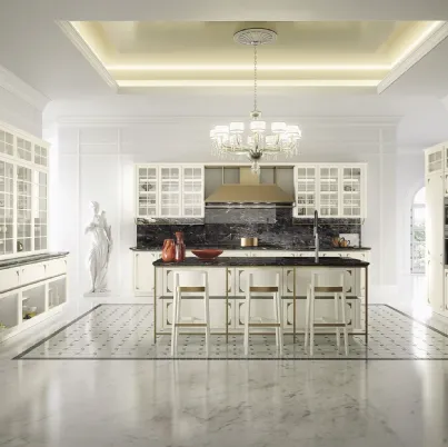 Cucina Design lineare elegante, in laccato bianco majestic Kelly di Snaidero