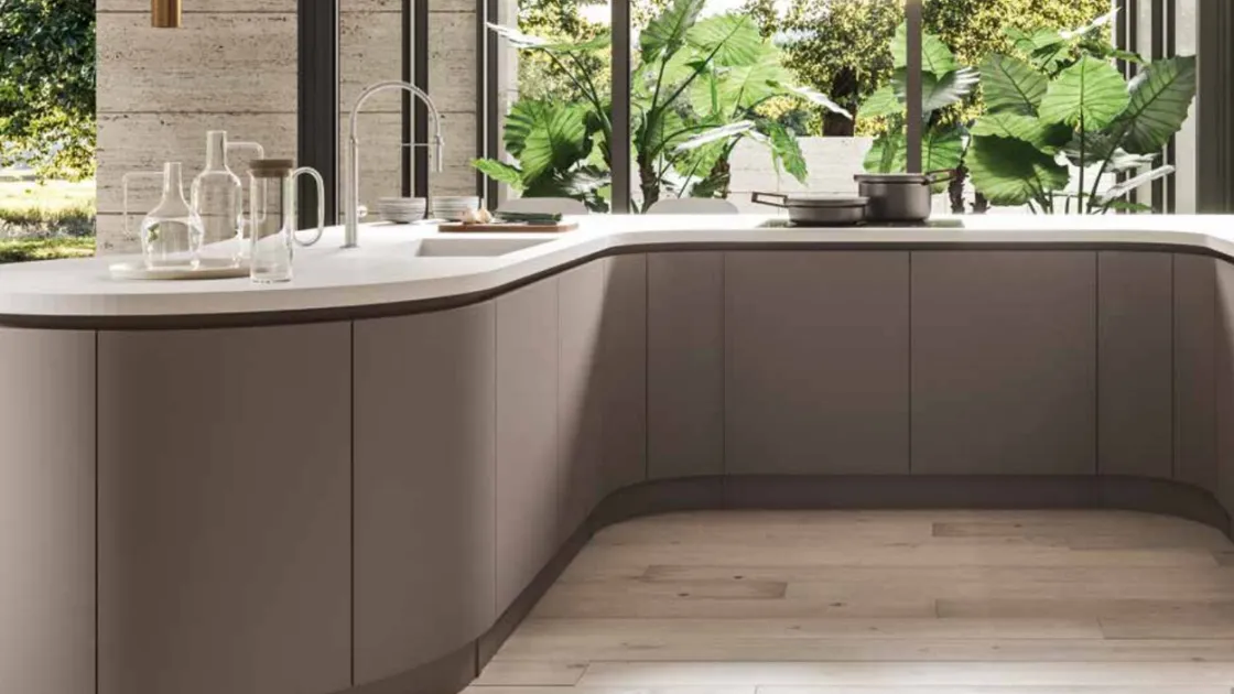 Cucina Moderna angolare dalla linea arrotondata con penisola Milano di Ar-Tre