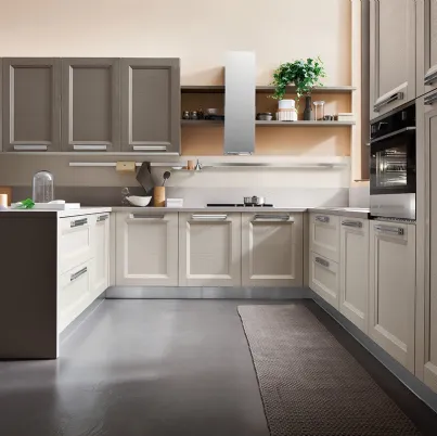 Cucina Moderna angolare in laccato opaco corda e fumo di Londra Vela Pavia di Ar-Tre